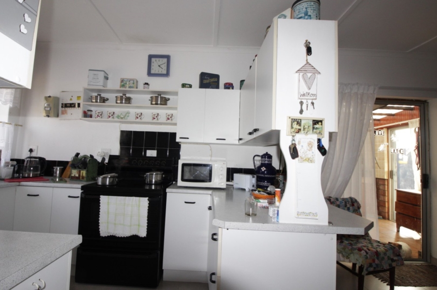3 Bedroom Property for Sale in Wavecrest Eastern Cape